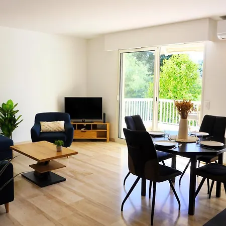 Avec Piscines, Golf Barbossi - Palmazur Apartament